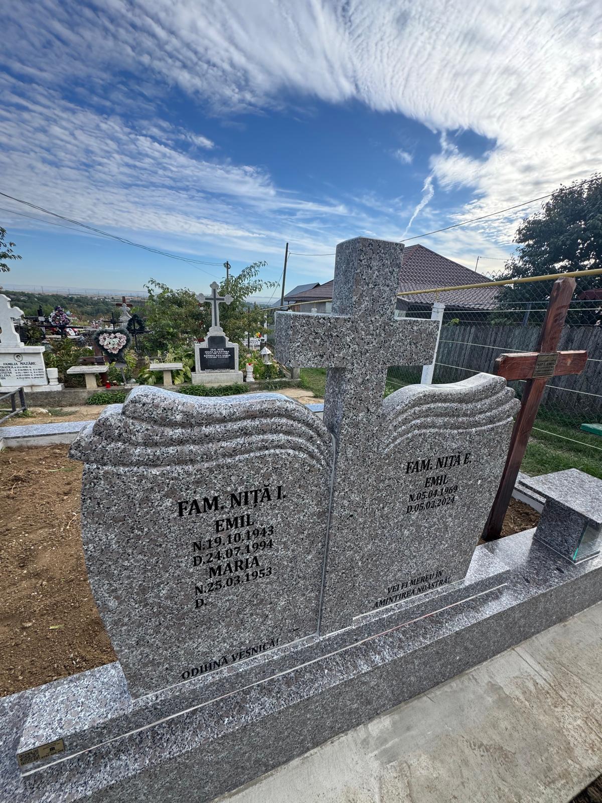 Lucrare funerară Divinum 14