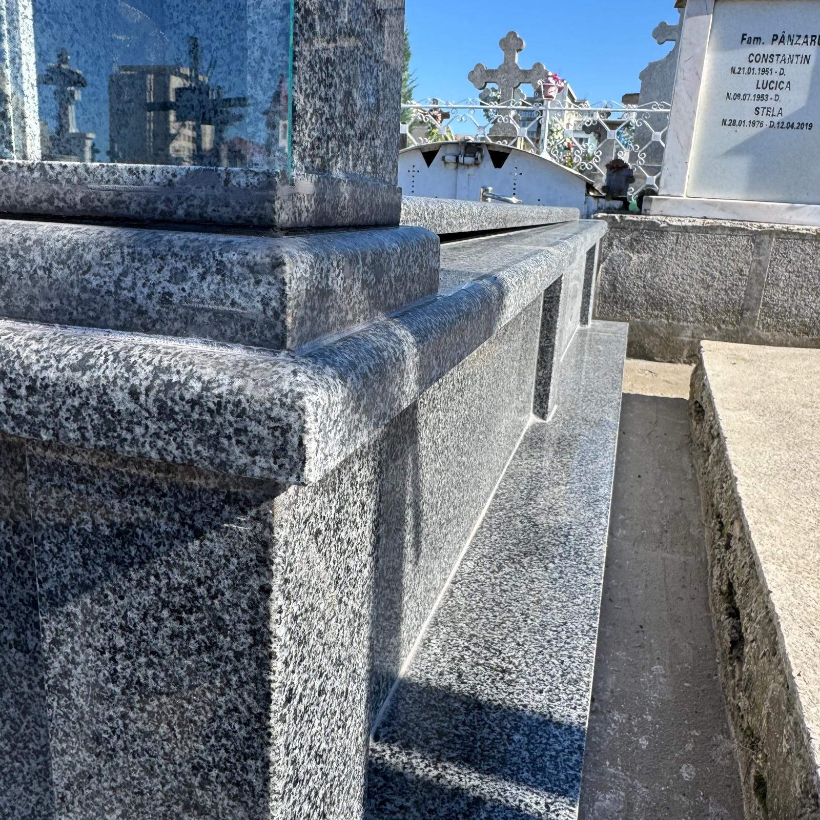 Lucrare funerară Divinum 27
