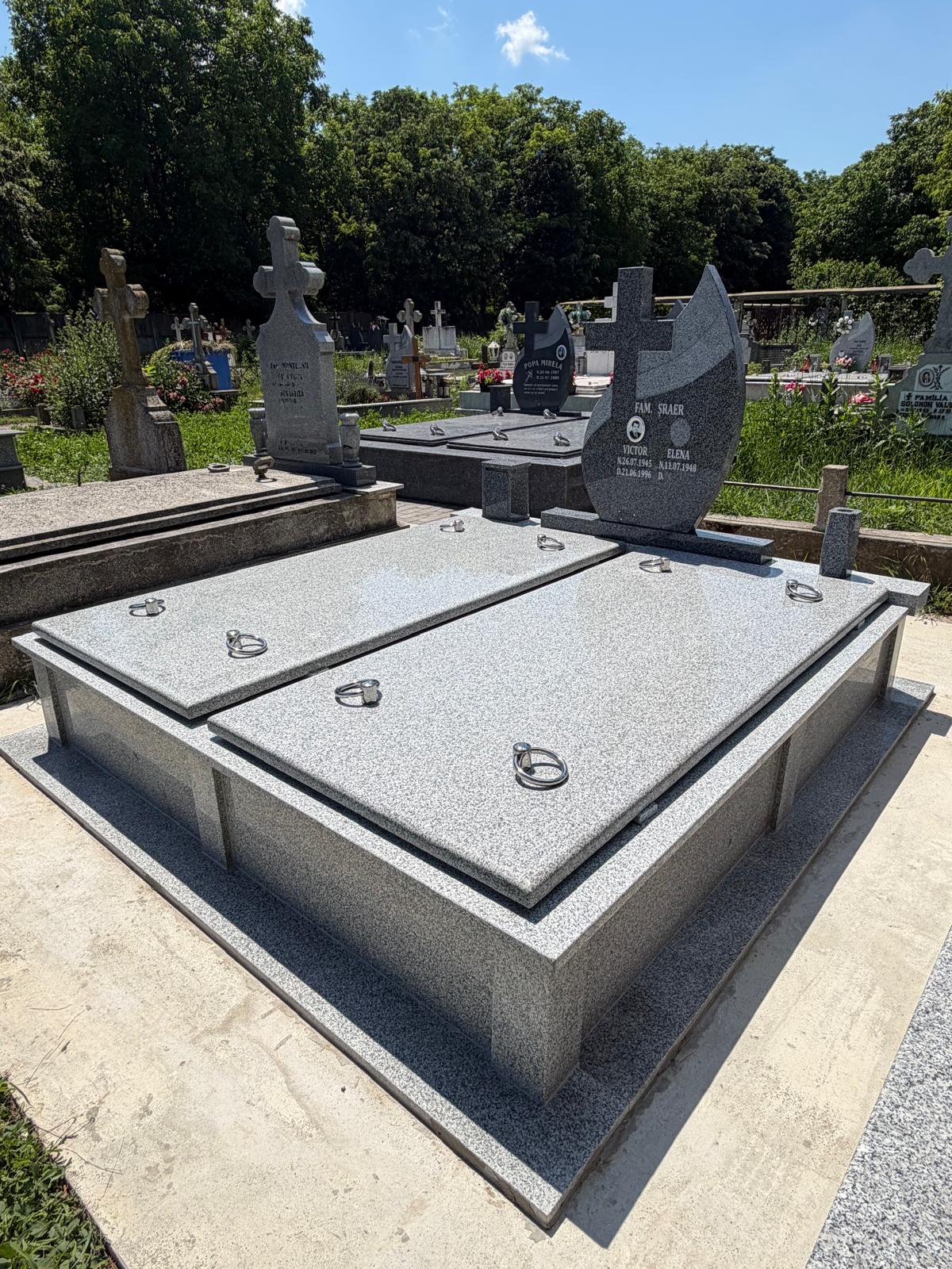 Lucrare funerară Divinum 40