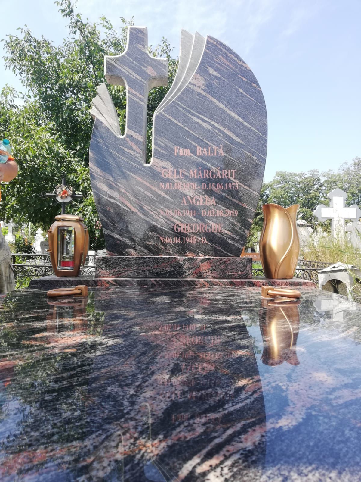 Lucrare funerară Divinum 53