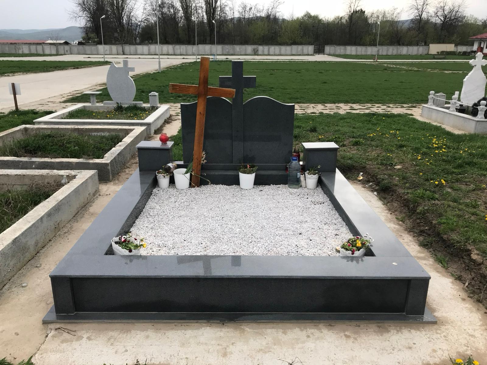 Lucrare funerară Divinum 99