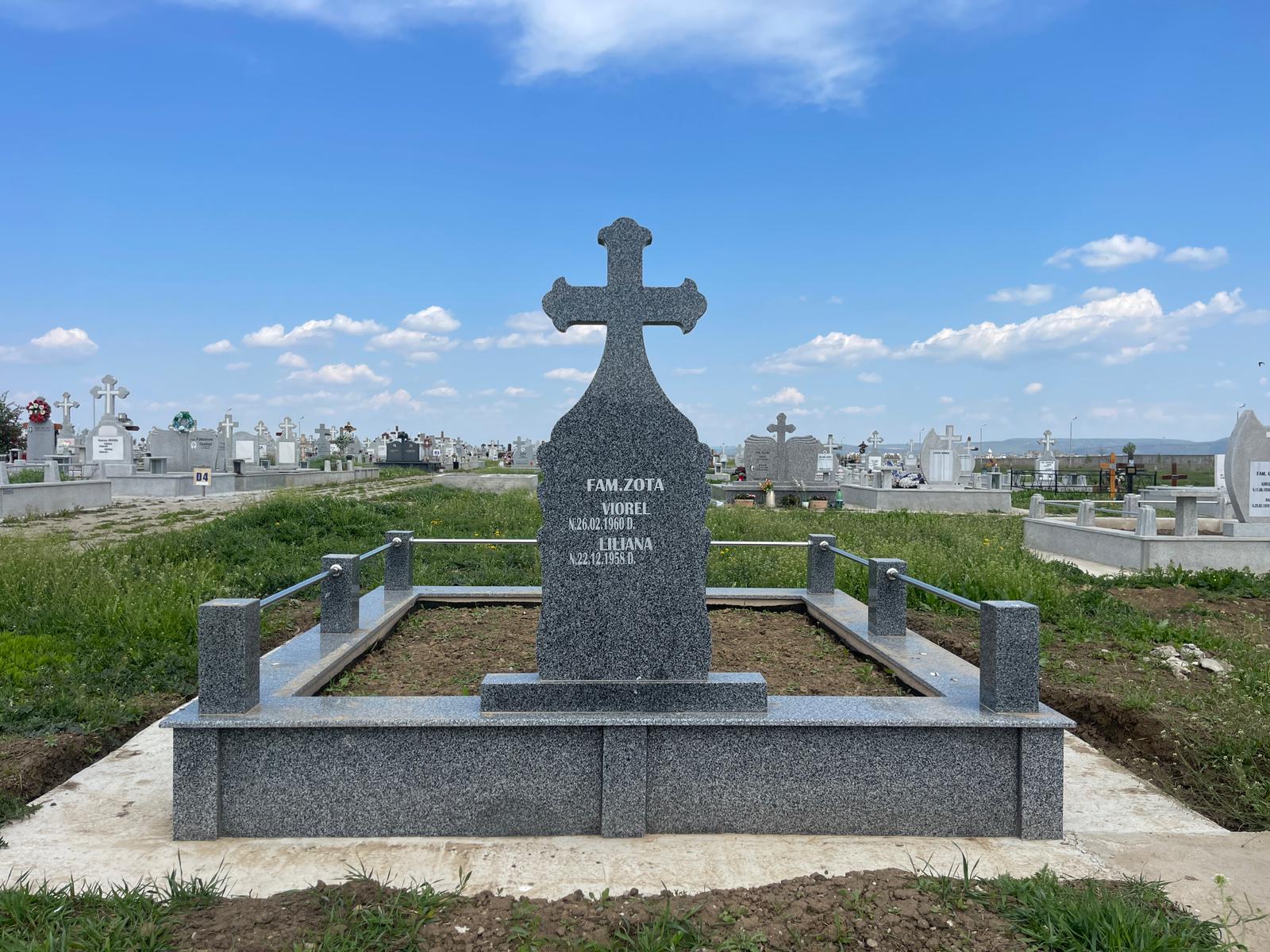 Lucrare funerară Divinum 107