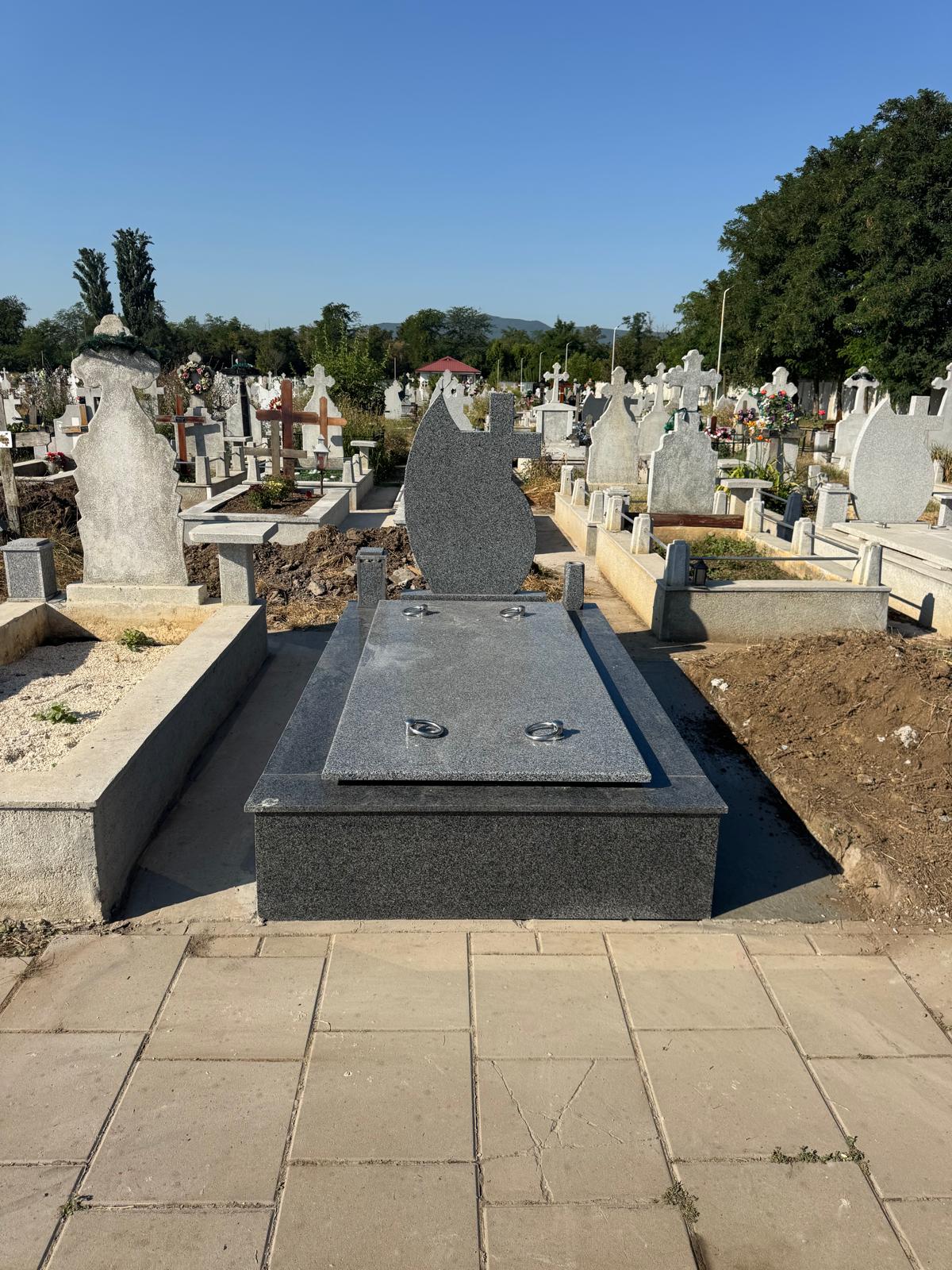 Lucrare funerară Divinum 127